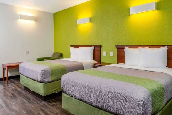 Foto van 2 tweepersoonsbedden | Rookvrij, Keuken - Vakantiehuis in OAKDALE - BedRoom