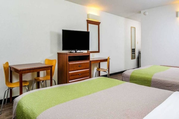 Foto van 2 tweepersoonsbedden | Rookvrij, Keuken - Vakantiehuis in OAKDALE - BedRoom