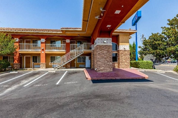 Foto van 2 Queensize Bedden | Roken - Vakantiehuis in Stockton - Facilities