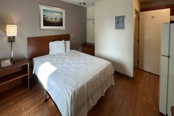 Foto van 1 tweepersoonsbed (Queensize) | Mobiliteit | NSMK | Keuken - BedRoom