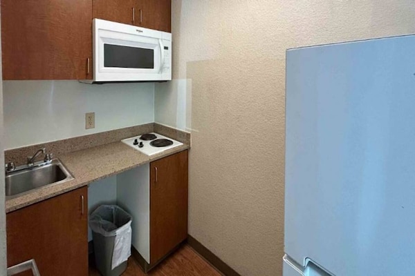 Foto van 1 tweepersoonsbed (Queensize) | Mobiliteit | NSMK | Keuken - Kitchen