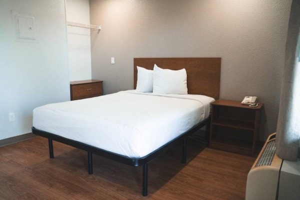 Foto van 1 tweepersoonsbed (Queensize) | Mobiliteit | NSMK | Keuken - BedRoom