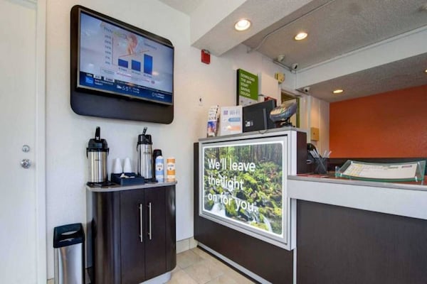 Foto van 1 tweepersoonsbed (Queensize) | Premium, koelkast - Vakantiehuis in Seattle - FloorPlan