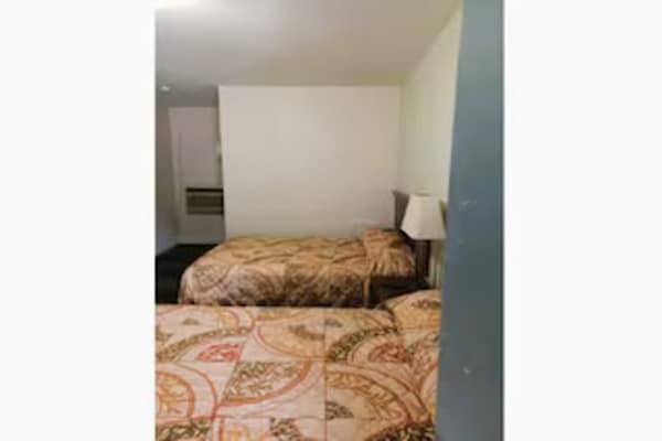 Foto van 2 tweepersoonsbedden | NSMK | Beaver WV - Vakantiehuis in Beaver WV - BedRoom