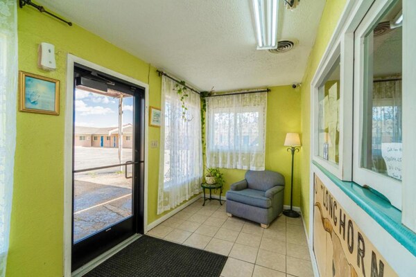 Foto van 2 tweepersoonsbedden (queensize) | Rookvrij - Vakantiehuis in Boise City, OK - HallReception