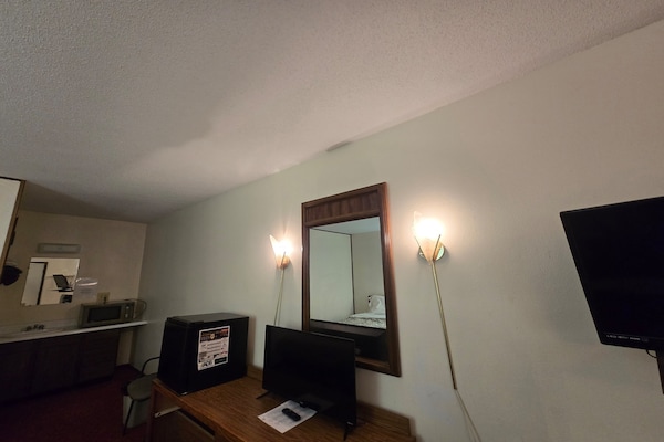 Foto van 2 tweepersoonsbedden (queensize) Niet-roken - Vakantiehuis in Eagle Grove, IA - BedRoom