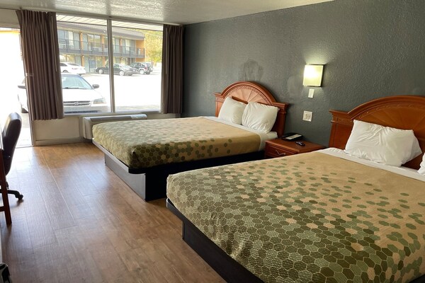 Foto van 2 tweepersoonsbedden (queensize) Niet-roken - Vakantiehuis in Greenville SC - BedRoom