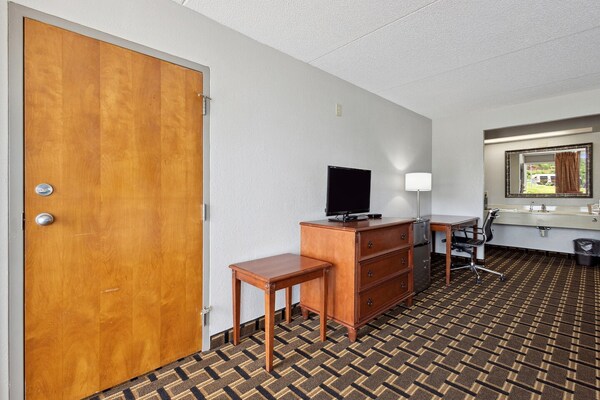 Foto van 2 tweepersoonsbedden (queensize) | Rookvrij - Vakantiehuis in Greeneville, TN - BedRoom
