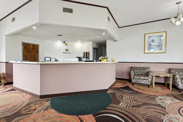 Foto van 2 tweepersoonsbedden (queensize) | Rookvrij - Vakantiehuis in Greeneville, TN - HallReception