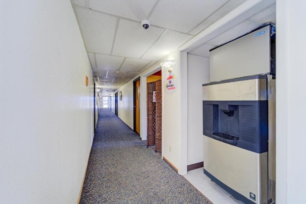 Foto van 2 tweepersoonsbedden | Roken toegestaan - Vakantiehuis in Kingdom City, MO - Indoor
