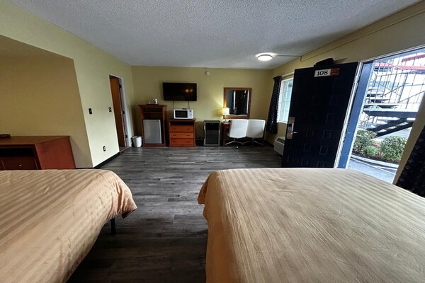 Foto van 2 tweepersoonsbedden (queensize) | Rookvrij - Vakantiehuis in Longview WA - BedRoom
