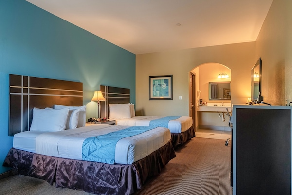 Foto van 2 tweepersoonsbedden (queensize) | Rookvrij - Vakantiehuis in Moulton, TX - BedRoom