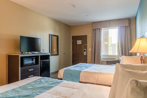 Foto van 2 tweepersoonsbedden (queensize) | Rookvrij - Vakantiehuis in Moulton, TX - BedRoom