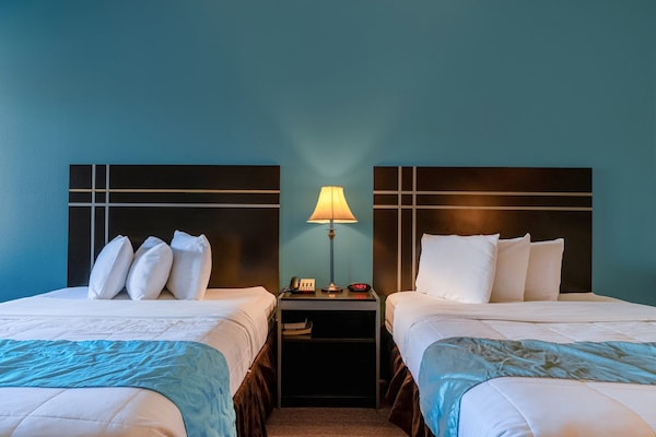 Foto van 2 tweepersoonsbedden (queensize) | Rookvrij - Vakantiehuis in Moulton, TX - BedRoom