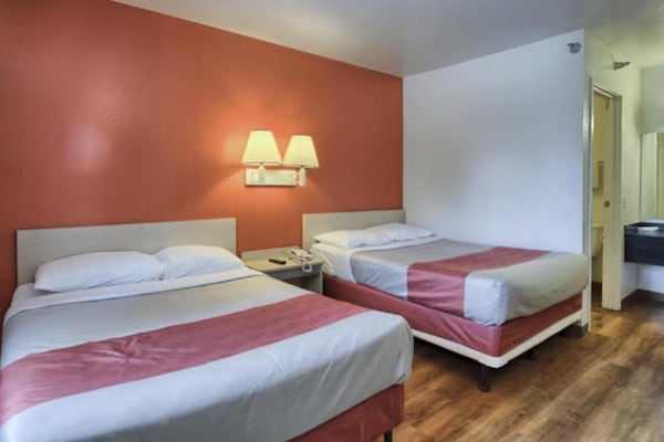 Foto van 2 tweepersoonsbedden | Rookvrij - Vakantiehuis in New Cumberland, PA - BedRoom