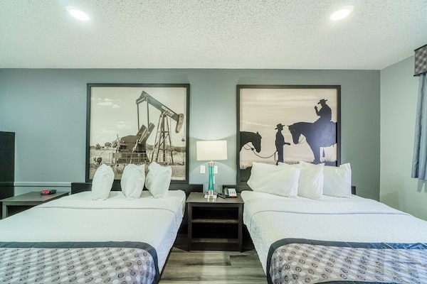 Foto van 2 tweepersoonsbedden|Kitchenette|NSMK - Vakantiehuis in Snyder TX - BedRoom