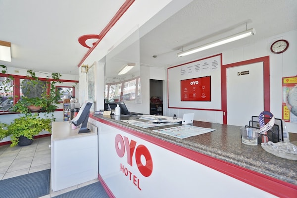 Foto van 3 tweepersoonsbedden met kitchenette - Vakantiehuis in Alpine TX - HallReception