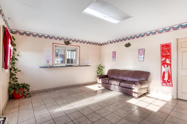 Foto van Bald Knob AR|Kingsize bed|Rookbaar - Vakantiehuis in Bald Knob AR - HallReception