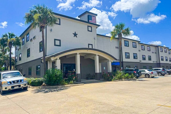 Foto van 2 Volle Bedden Met Kitchenette Non - Roken - Vakantiehuis in Beaumont TX - ExteriorSummer