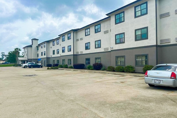 Foto van 2 Volle Bedden Met Kitchenette Non - Roken - Vakantiehuis in Beaumont TX - ExteriorSummer