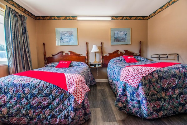 Foto van 2 tweepersoonsbedden | Roken toegestaan | Calhoun GA - BedRoom