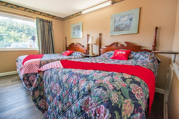 Foto van 2 tweepersoonsbedden | Calhoun, GA - Vakantiehuis in Calhoun GA - BedRoom