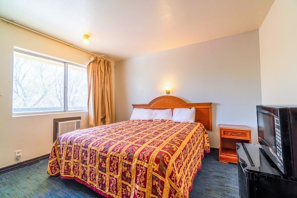 Foto van 3 Volledig Bed | Non-Smoking - Vakantiehuis in Chickasha OK - BedRoom