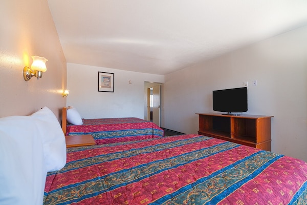 Foto van 3 Volledig Bed | Non-Smoking - Vakantiehuis in Chickasha OK - BedRoom