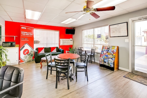 Foto van 2 tweepersoonsbedden | Roken toegestaan - Vakantiehuis in Texarkana TX - HallReception