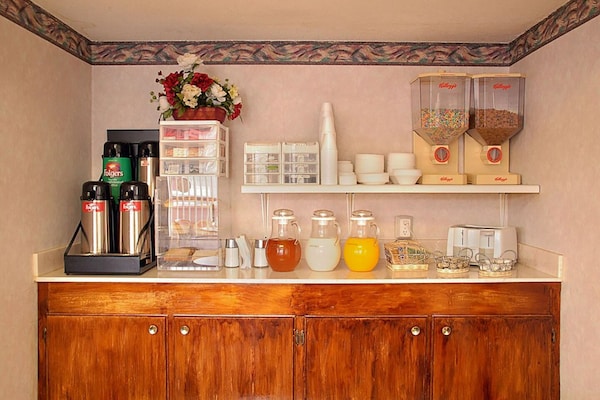 Foto van 2 tweepersoonsbedden | Roken toegestaan - Vakantiehuis in Texarkana TX - DiningRoom