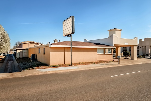 Foto van 2 tweepersoonsbedden (queensize) | rookvrij - Vakantiehuis in Elk City OK - ExteriorSummer