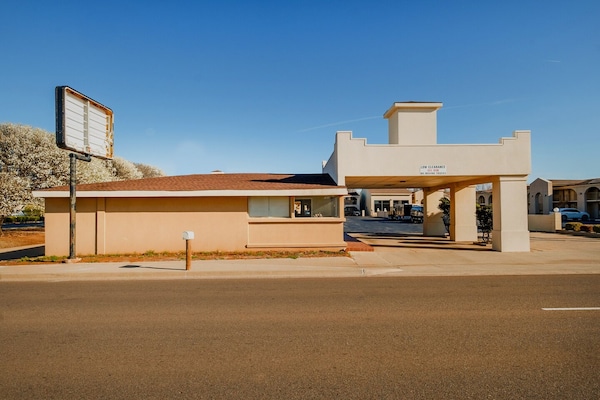 Foto van 2 tweepersoonsbedden (queensize) | rookvrij - Vakantiehuis in Elk City OK - ExteriorSummer