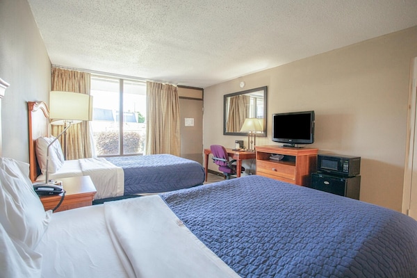 Foto van 2 tweepersoonsbedden | Roken toegestaan | Greensboro - BedRoom