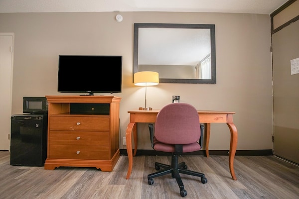 Foto van 2 tweepersoonsbedden | Rookvrij - Vakantiehuis in Greensboro - BedRoom