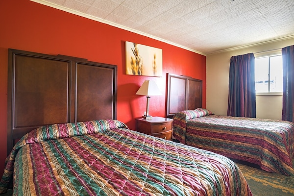 Foto van 2 tweepersoonsbedden, rokersgedeelte | Holly Springs MS - BedRoom