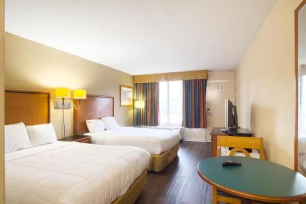 Foto van 2 tweepersoonsbedden (queensize) | Niet roken - Vakantiehuis in Harriman TN - BedRoom