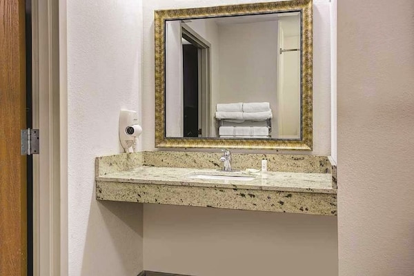 Foto van 2 tweepersoonsbedden (queensize) Niet-roken - Vakantiehuis in Jackson - BathRoom