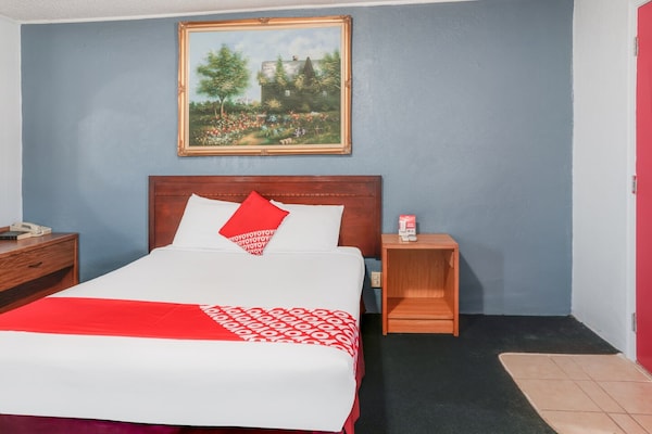 Foto van 1 tweepersoonsbed (Queensize) & 2 tweepersoonsbedden | Smk - BedRoom