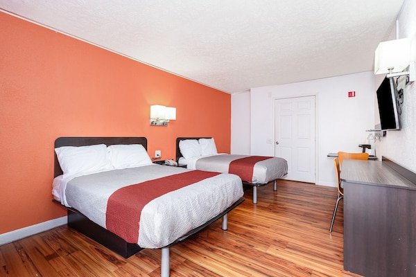 Foto van 2 tweepersoonsbedden | Rookvrij - Vakantiehuis in Columbus OH - BedRoom