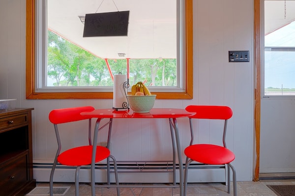 Foto van 2 Queensize bedden | Lamberton - Vakantiehuis in Lamberton - DiningRoom