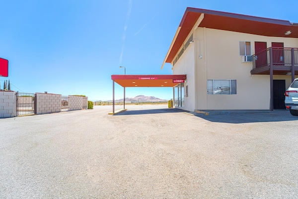 Foto van 2 tweepersoonsbedden | Rookvrij - Vakantiehuis in Mojave CA - ExteriorSummer