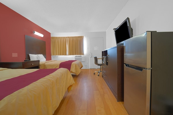 Foto van 2 tweepersoonsbedden | Rookvrij - Vakantiehuis in Mojave CA - BedRoom