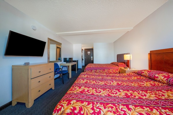 Foto van 2 tweepersoonsbedden (queensize) | Rookvrij - Vakantiehuis in Portland OR - BedRoom
