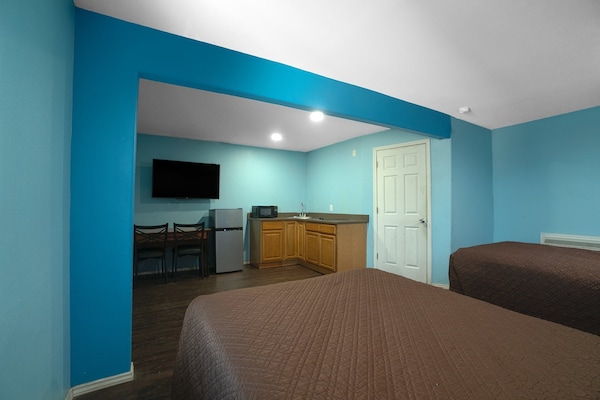 Foto van 2 tweepersoonsbedden met kitchenette - Vakantiehuis in Corpus Christi TX - BedRoom