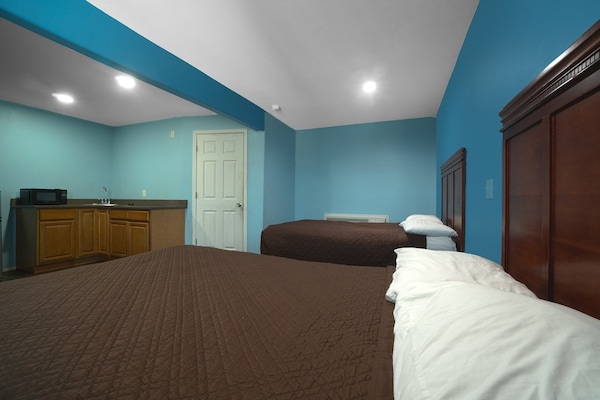Foto van 2 tweepersoonsbedden met kitchenette - Vakantiehuis in Corpus Christi TX - BedRoom