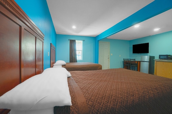 Foto van 2 tweepersoonsbedden met kitchenette - Vakantiehuis in Corpus Christi TX - BedRoom