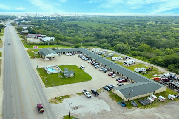 Foto van 2 tweepersoonsbedden (queensize) | Roken mogelijk - Vakantiehuis in Three Rivers TX - Facilities