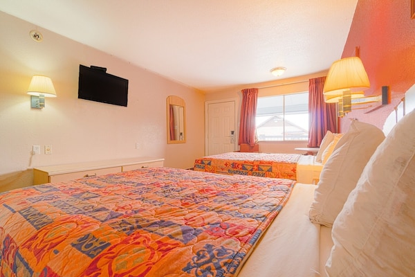 Foto van 2 Queensize bedden, niet-roken - Vakantiehuis in Three Rivers TX - BedRoom