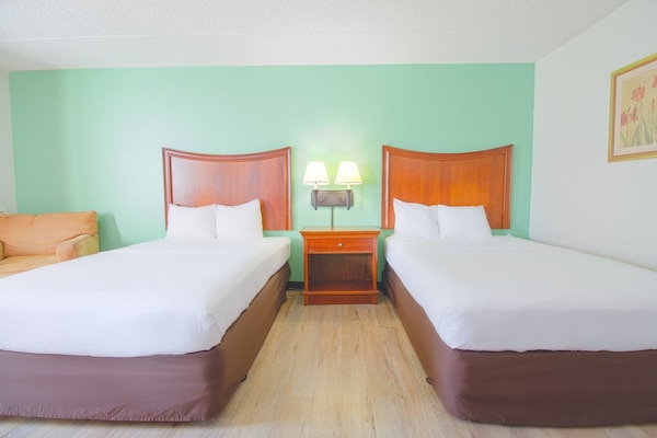 Foto van 2 Volle Bedden Met Kitchenette - Vakantiehuis in Tulsa - BedRoom
