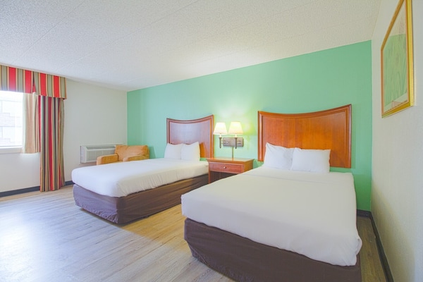 Foto van 2 tweepersoonsbedden | NSMK | Tulsa - Vakantiehuis in Tulsa - BedRoom